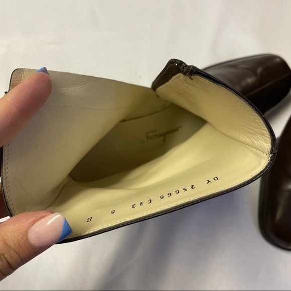 Salvatore Ferragamo brown square leather ankle boots 6 B - Picture 13 of 13